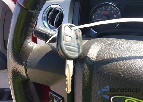 2013 Ford F-150 Fx4 z USA, uszkodzony, nr VIN 1FTFW1EF9DFA26496